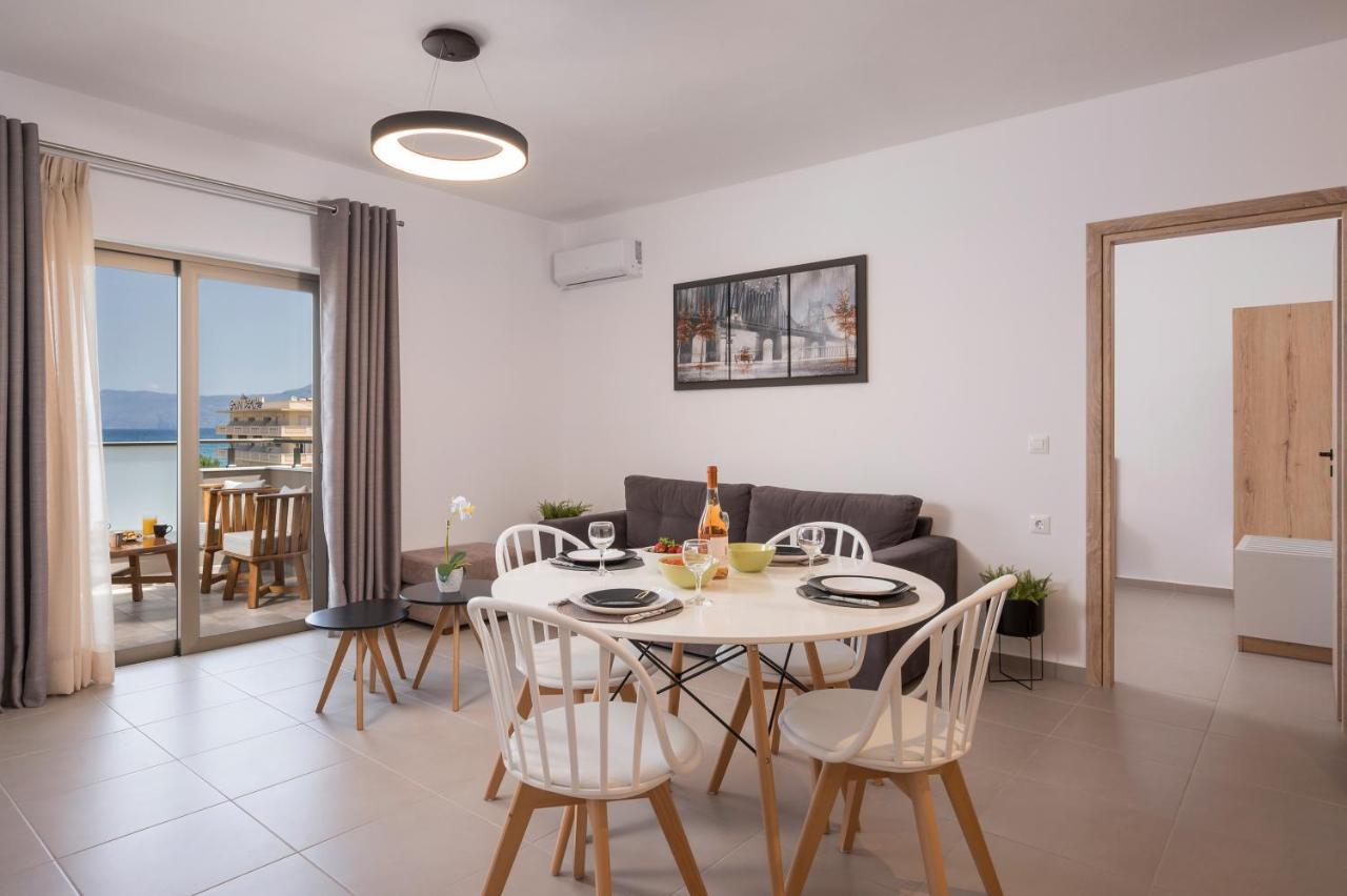 קיסאמוס Indigo Blue Seaside Deluxe Apartments מראה חיצוני תמונה
