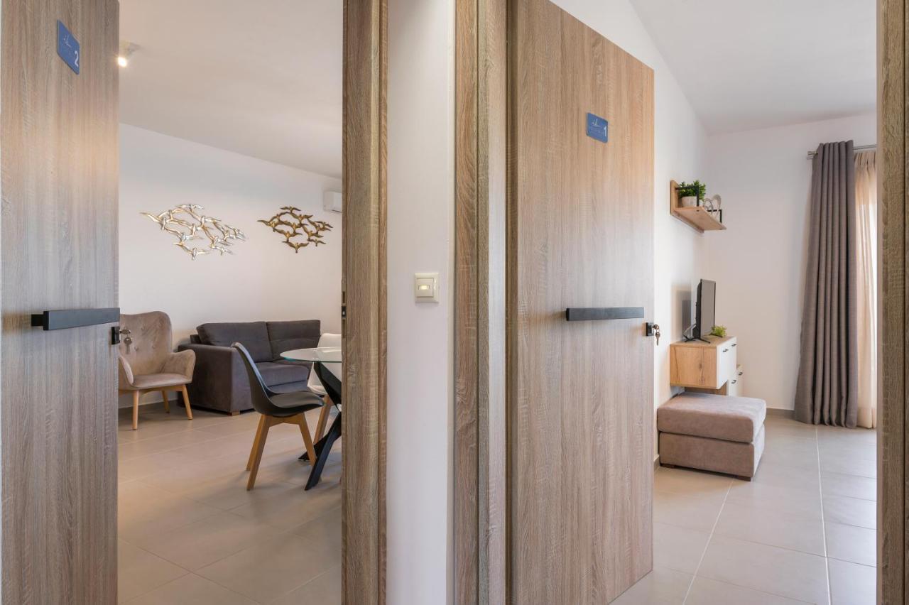 קיסאמוס Indigo Blue Seaside Deluxe Apartments מראה חיצוני תמונה