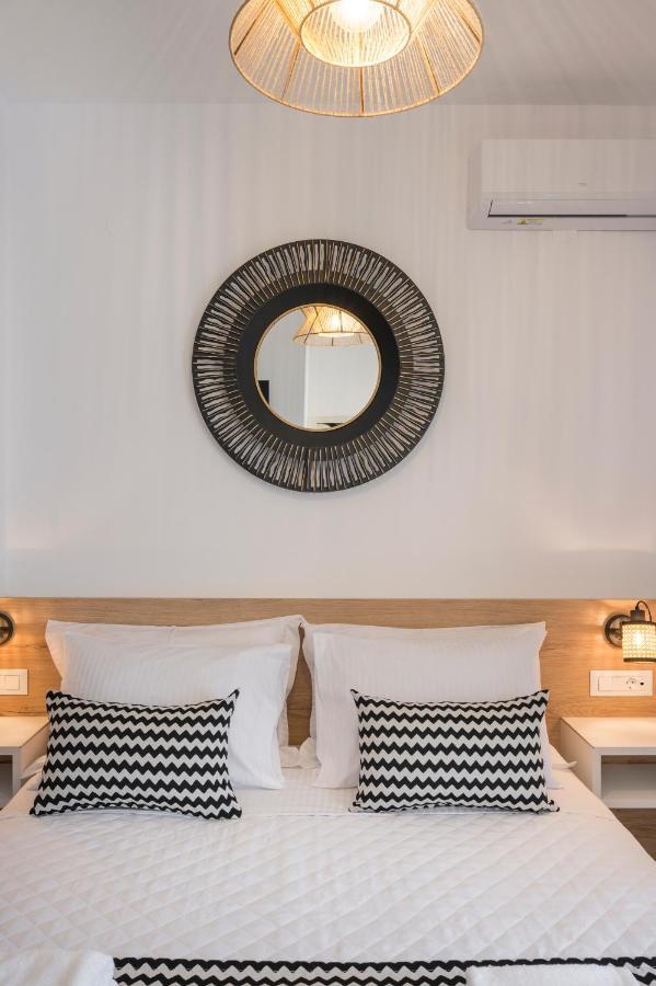קיסאמוס Indigo Blue Seaside Deluxe Apartments מראה חיצוני תמונה