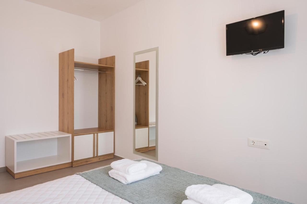 קיסאמוס Indigo Blue Seaside Deluxe Apartments מראה חיצוני תמונה