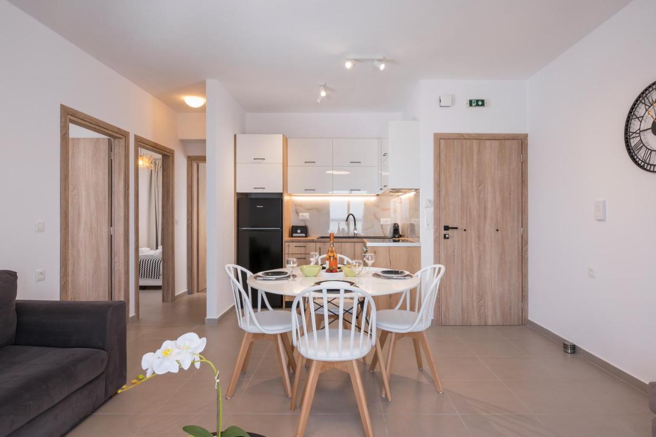 קיסאמוס Indigo Blue Seaside Deluxe Apartments מראה חיצוני תמונה