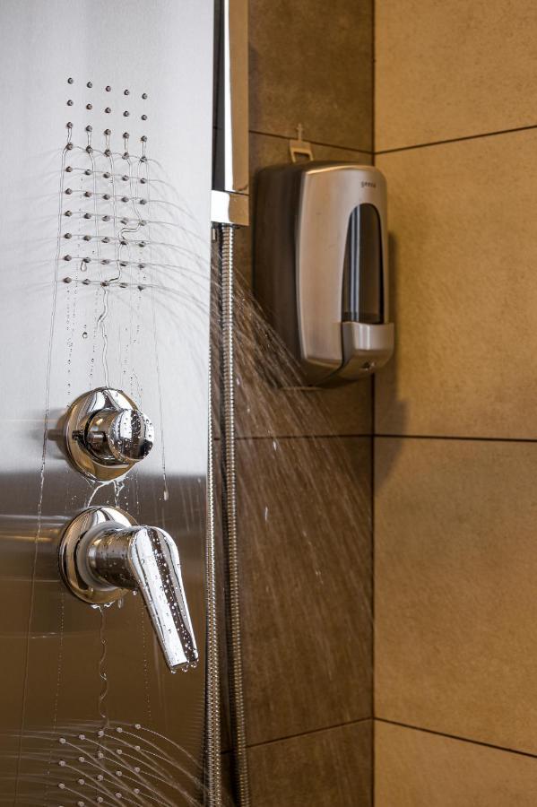 קיסאמוס Indigo Blue Seaside Deluxe Apartments מראה חיצוני תמונה